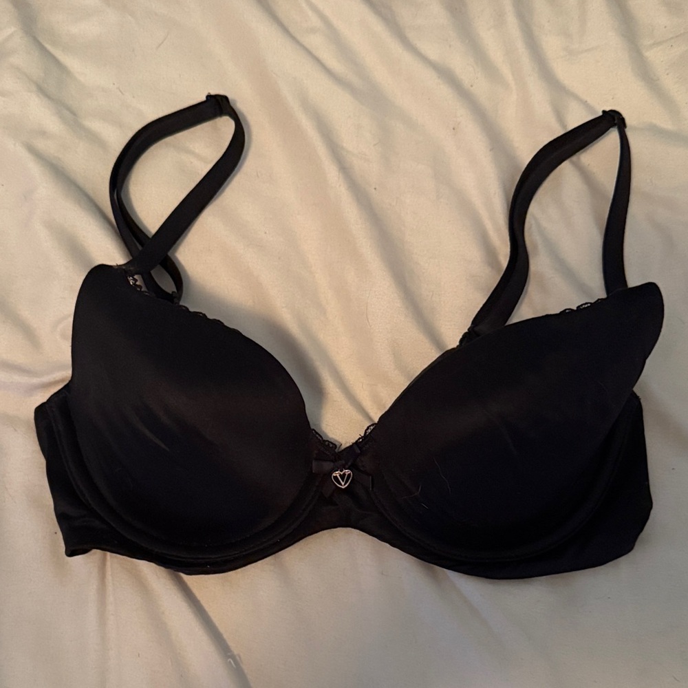 Victoria's Secret Black Underwire Bra